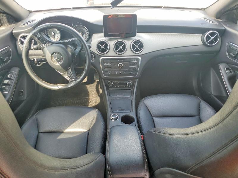 57260796 :رقم المزاد ، WDDSJ4EB2FN182695 vin ، 2015 Mercedes-benz Cla مزاد بيع