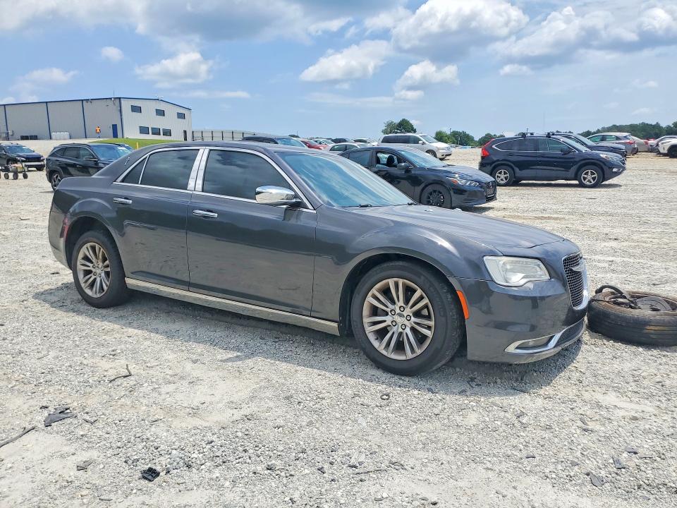 58912446 :رقم المزاد ، 2C3CCAEGXFH749395 vin ، 2015 Chrysler 300c مزاد بيع