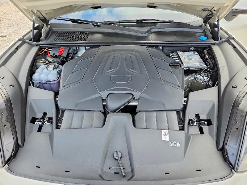 57321086 :رقم المزاد ، WP1AA2AY7SDA02792 vin ، 2025 Porsche Cayenne مزاد بيع