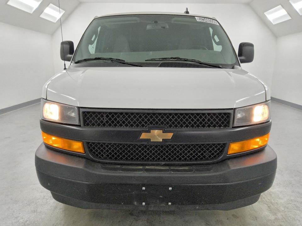 2022 Chevrolet Express G2500 მანქანა იყიდება აუქციონზე, vin: 1GCWGAFP6N1212905, აუქციონის ნომერი: 52348556