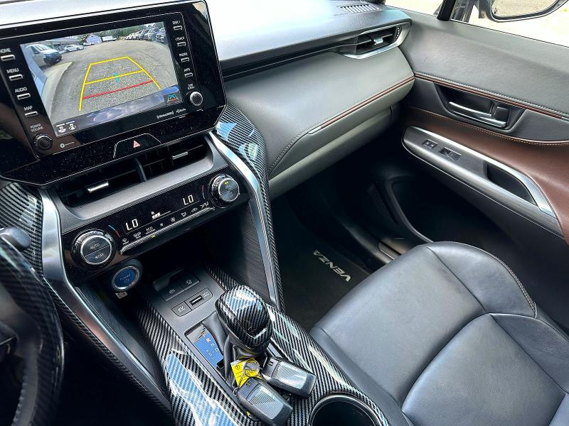 Auction sale of the 2022 Toyota Venza, vin: JTEAAAAH7NJ113338, lot number: 58110946