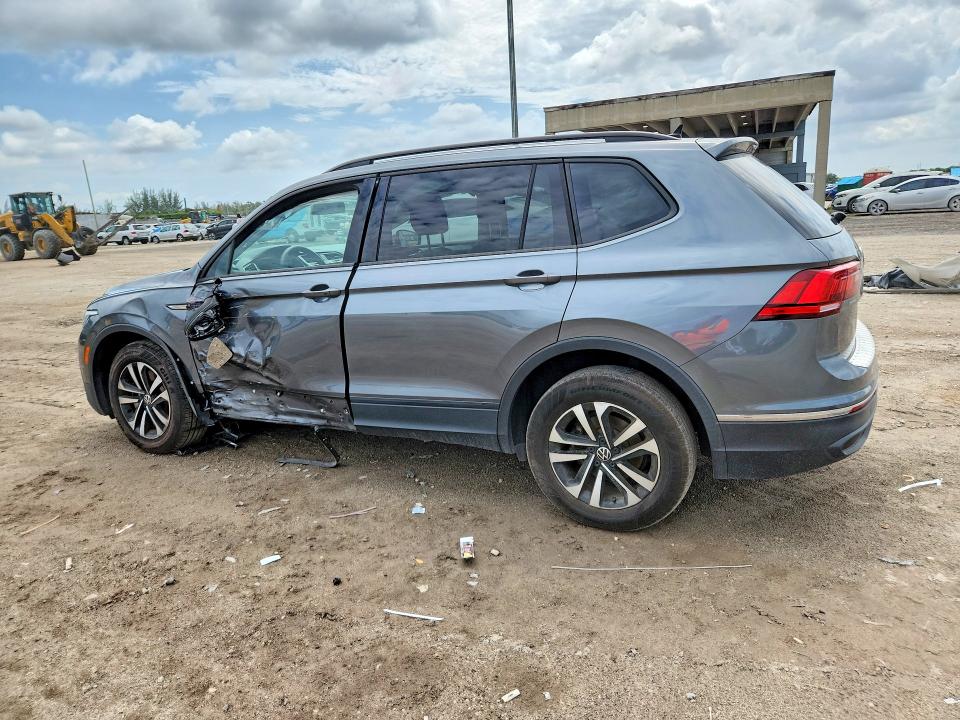 55770486 :رقم المزاد ، 3VV1B7AX2NM146182 vin ، 2022 Volkswagen Tiguan مزاد بيع