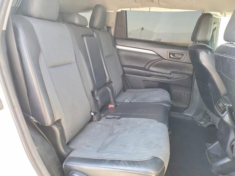 Aukcja sprzedaży 2015 Toyota Highlander, vin: 5TDZKRFHXFS117318, numer aukcji: 58600736