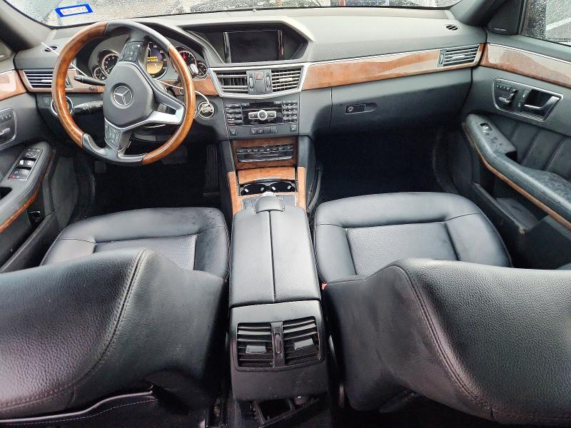 57300596 :رقم المزاد ، WDDHF5KB9CA546054 vin ، 2012 Mercedes-benz E مزاد بيع