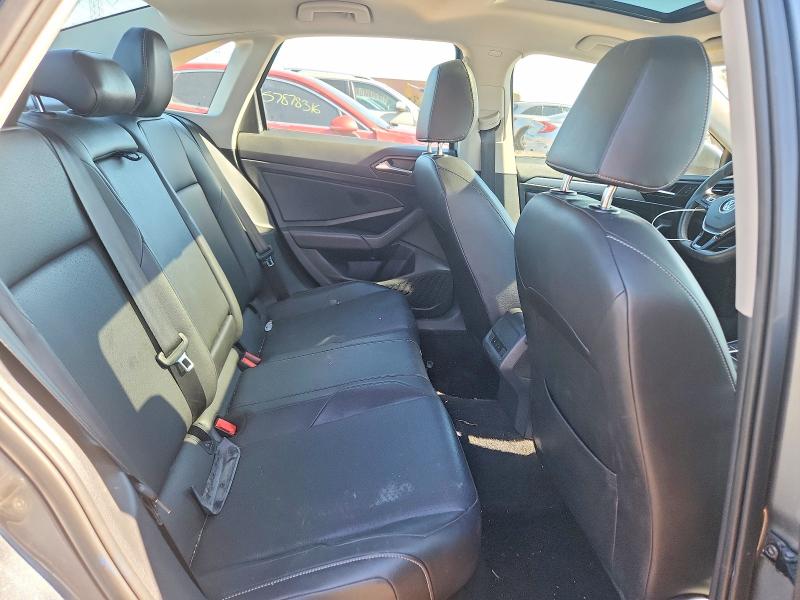 2019 Volkswagen Jetta მანქანა იყიდება აუქციონზე, vin: 3VWCB7BUXKM239777, აუქციონის ნომერი: 57424806