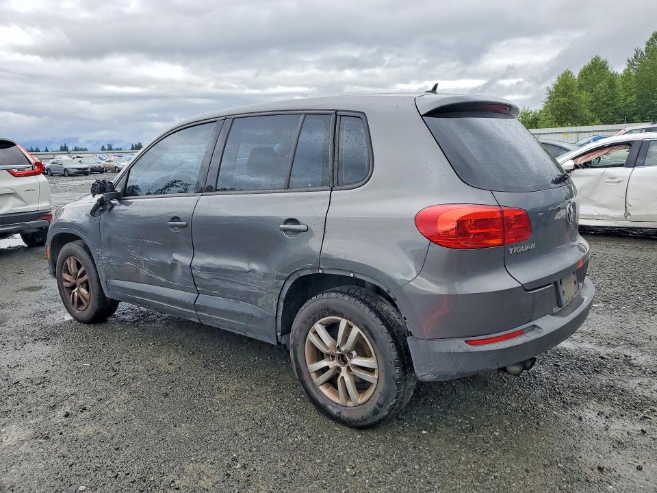 2013 Volkswagen Tiguan მანქანა იყიდება აუქციონზე, vin: WVGBV3AX5DW584594, აუქციონის ნომერი: 55428786