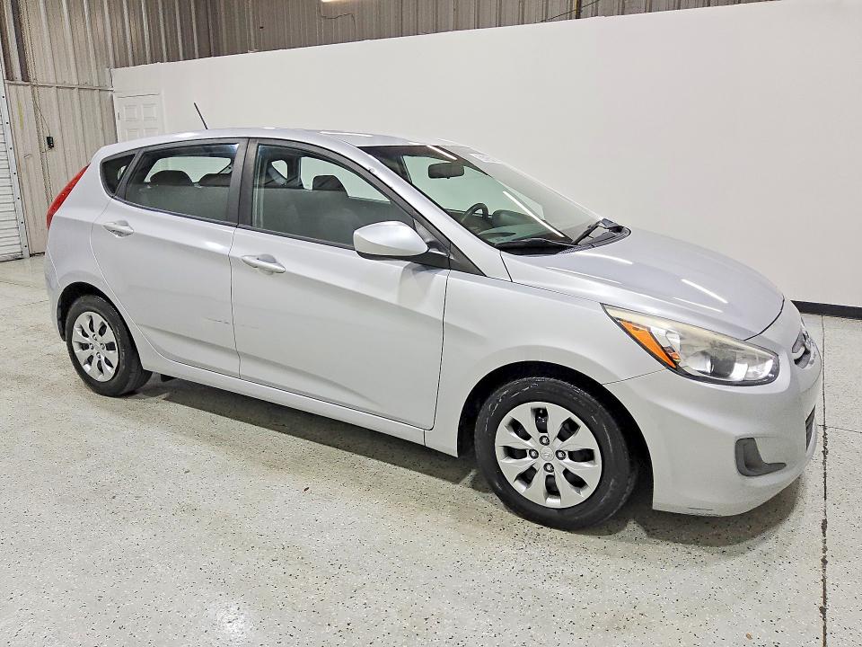 2017 Hyundai Accent მანქანა იყიდება აუქციონზე, vin: KMHCT5AE6HU312562, აუქციონის ნომერი: 58725476