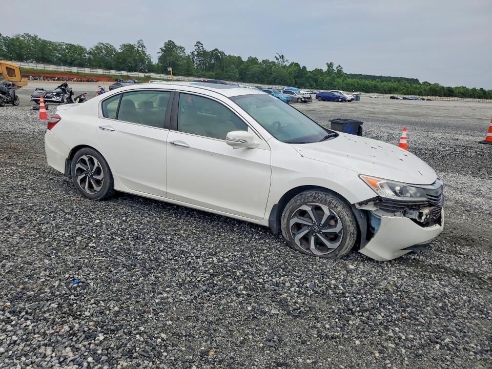Продаж на аукціоні авто 2016 Honda Accord, vin: 1HGCR2F77GA202598, номер лоту: 56635356
