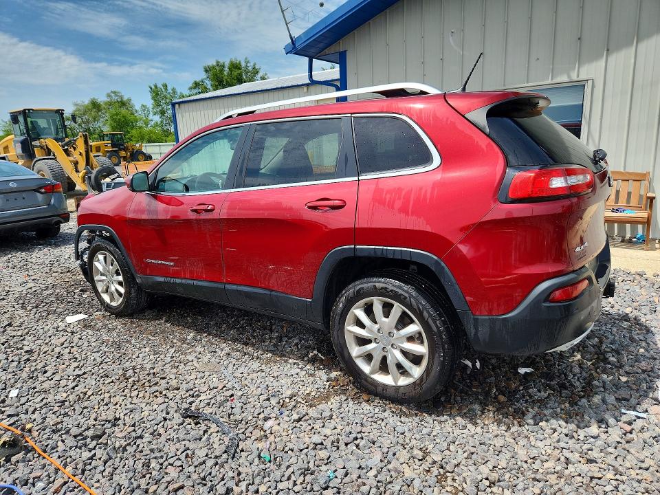58365766 :رقم المزاد ، 1C4PJMDS4FW521582 vin ، 2015 Jeep Cherokee مزاد بيع
