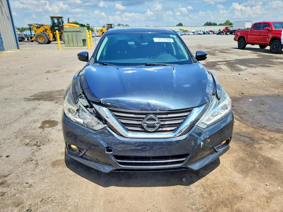 2016 Nissan Altima მანქანა იყიდება აუქციონზე, vin: 1N4AL3AP1GC130182, აუქციონის ნომერი: 57552466