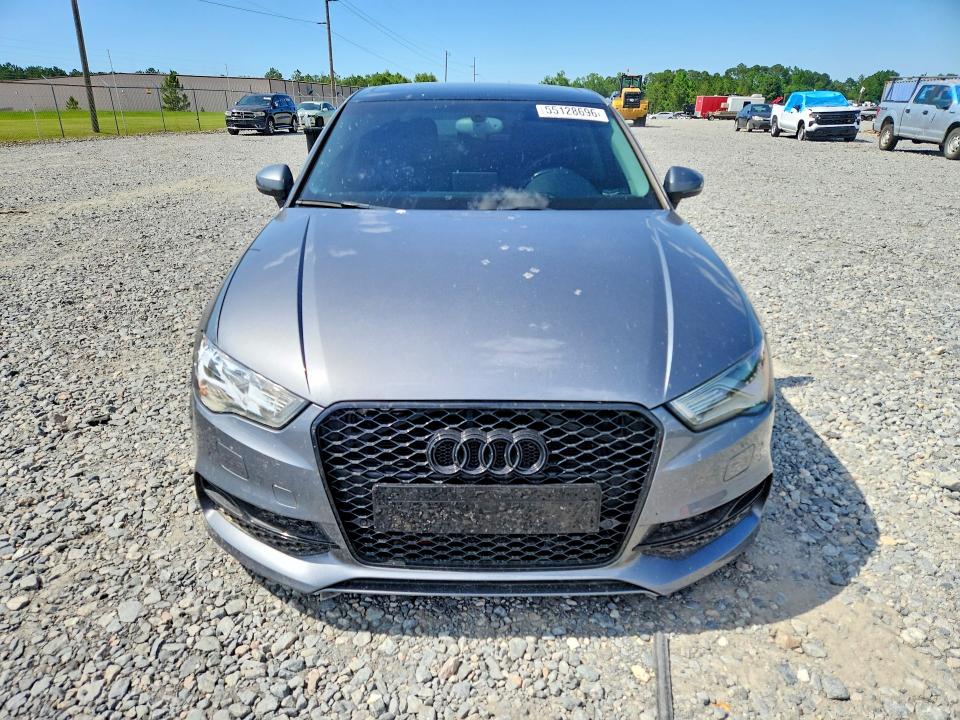 55128696 :رقم المزاد ، WAUKFGFF7F1028471 vin ، 2015 Audi A3 مزاد بيع