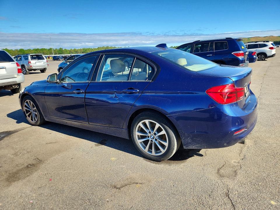2016 Bmw 320 მანქანა იყიდება აუქციონზე, vin: WBA8E5G57GNT93492, აუქციონის ნომერი: 57364536