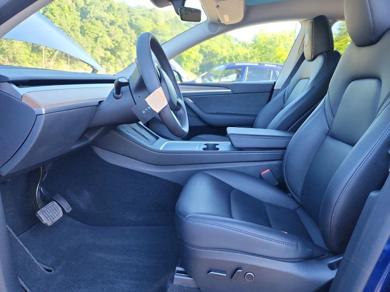 57564566 :رقم المزاد ، 7SAYGDEE4PF827086 vin ، 2023 Tesla Model Y مزاد بيع