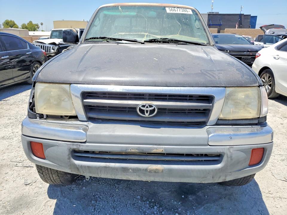 2000 Toyota Tacoma მანქანა იყიდება აუქციონზე, vin: 4TAWN72N8YZ634818, აუქციონის ნომერი: 56677386