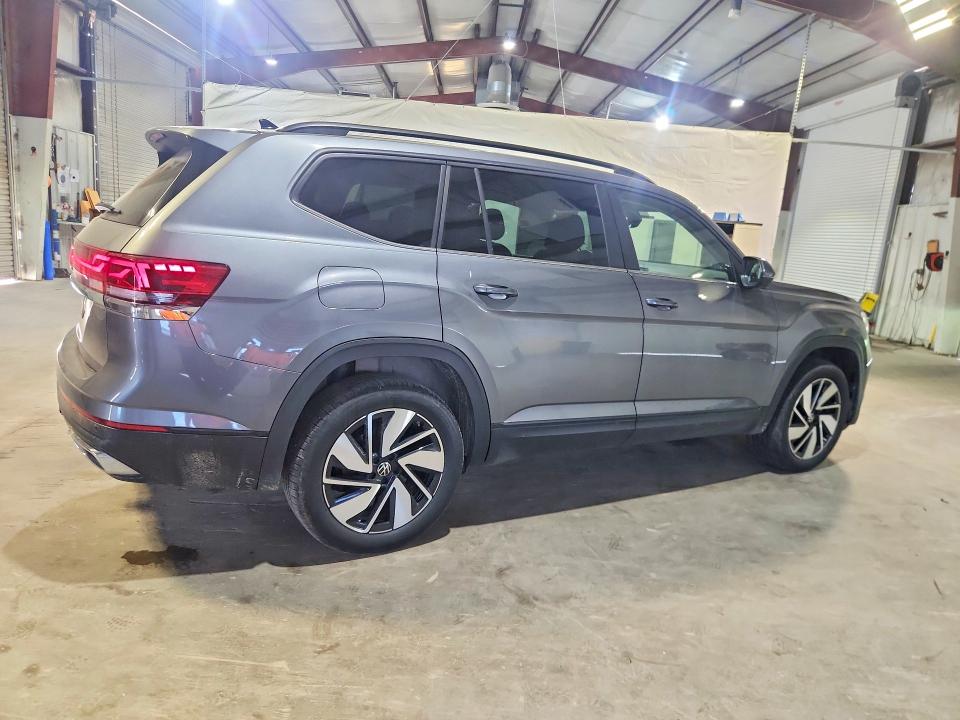 2025 Volkswagen Atlas მანქანა იყიდება აუქციონზე, vin: 1V2WR2CAXSC528757, აუქციონის ნომერი: 56938656