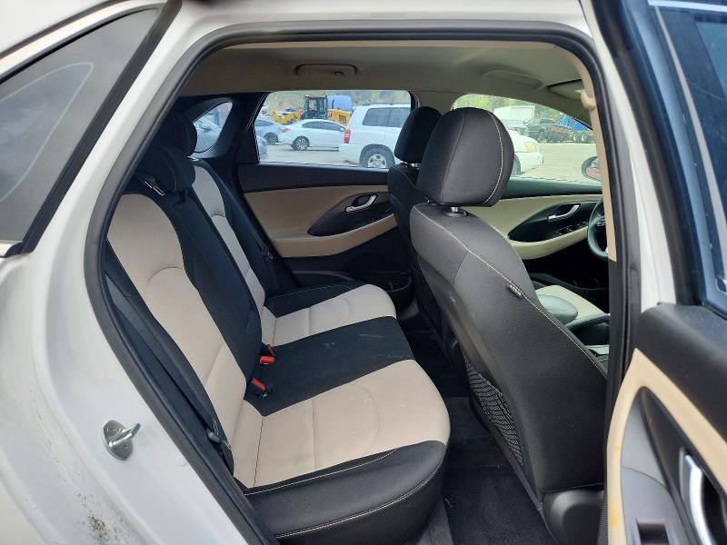 56702806 :رقم المزاد ، KMHH35LE6JU016899 vin ، 2018 Hyundai Elantra Gt مزاد بيع