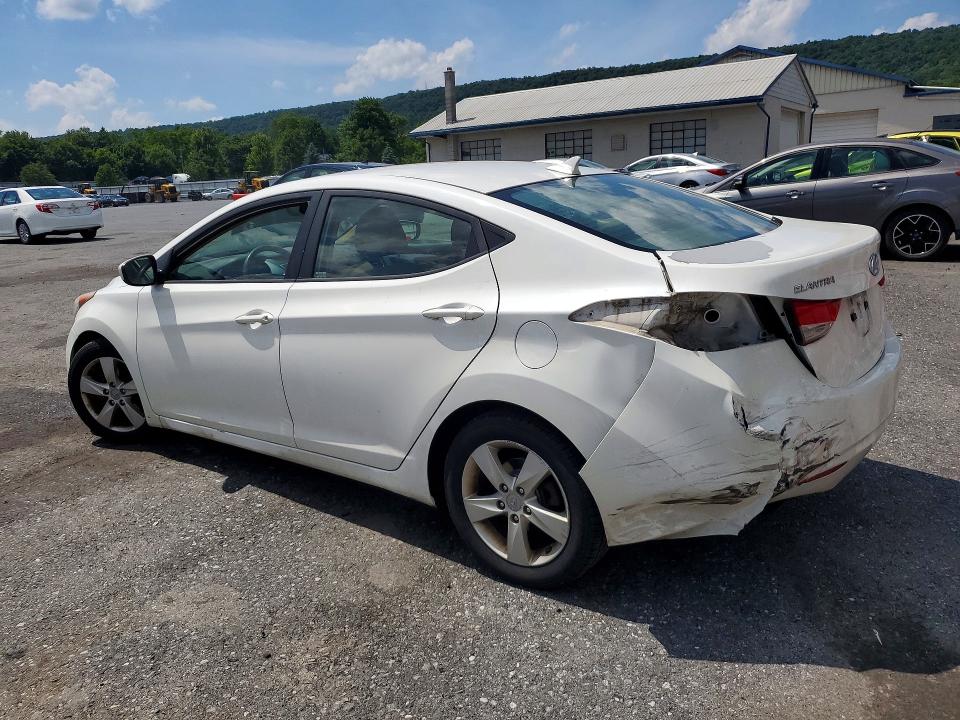 2013 Hyundai Elantra მანქანა იყიდება აუქციონზე, vin: 5NPDH4AE6DH323280, აუქციონის ნომერი: 57657886