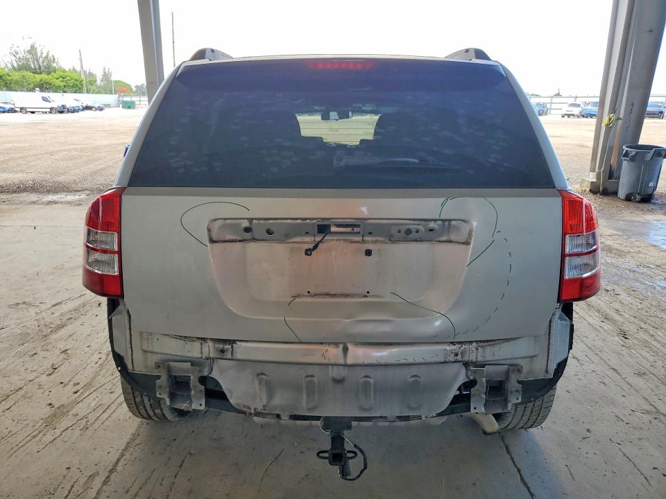 58036916 :رقم المزاد ، 1J4NT4FB8AD600301 vin ، 2010 Jeep Compass مزاد بيع