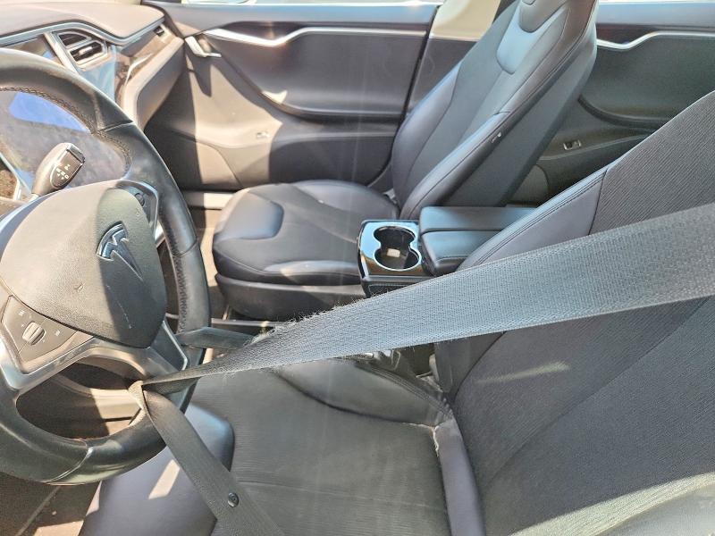 57387676 :رقم المزاد ، 5YJSA1S15EFP49838 vin ، 2014 Tesla Model S مزاد بيع