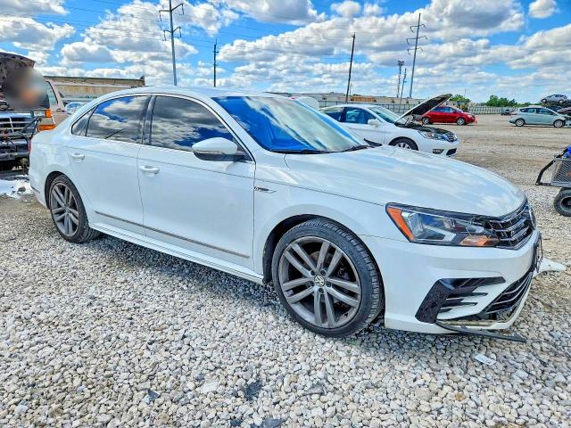 2017 Volkswagen Passat მანქანა იყიდება აუქციონზე, vin: 1VWDT7A38HC021728, აუქციონის ნომერი: 57377906