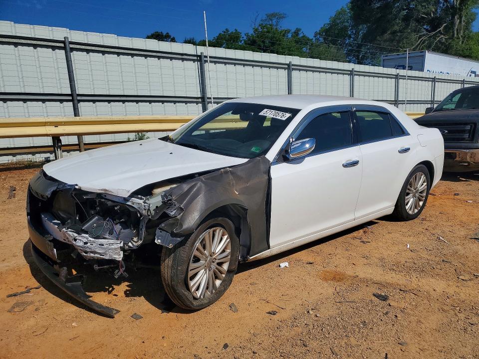 Продажа на аукционе авто 2013 Chrysler 300c, vin: 2C3CCAKG5DH683033, номер лота: 57170576