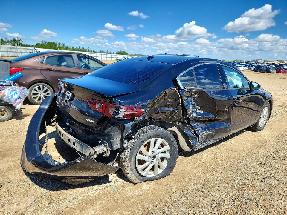 58518546 :رقم المزاد ، JM1BPBDMXK1122438 vin ، 2019 Mazda 3 مزاد بيع