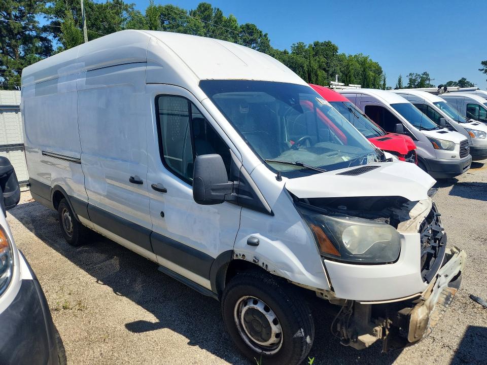 2017 Ford Transit მანქანა იყიდება აუქციონზე, vin: 1FTYR3XM6HKA21339, აუქციონის ნომერი: 45473296