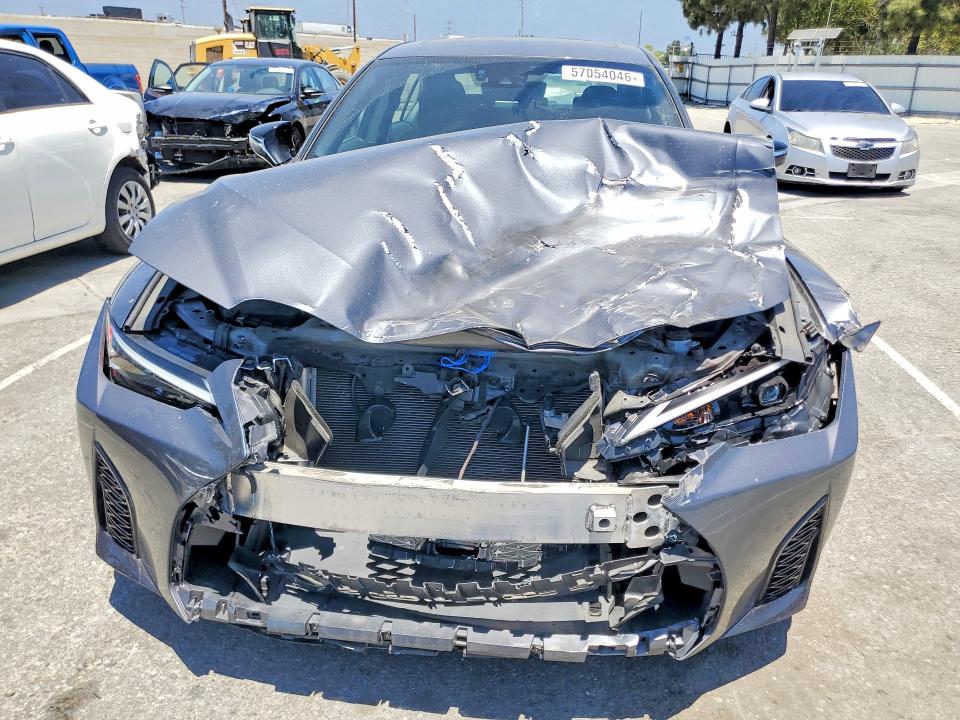 57054046 :رقم المزاد ، JTHGZ1B20N5054786 vin ، 2022 Lexus Is مزاد بيع