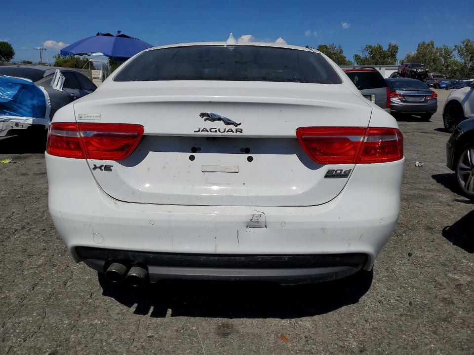 2017 Jaguar Xe მანქანა იყიდება აუქციონზე, vin: SAJAK4BN3HA953940, აუქციონის ნომერი: 57588786