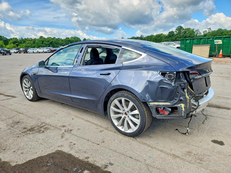 56834906 :رقم المزاد ، 5YJ3E1EB9KF364713 vin ، 2019 Tesla Model 3 مزاد بيع