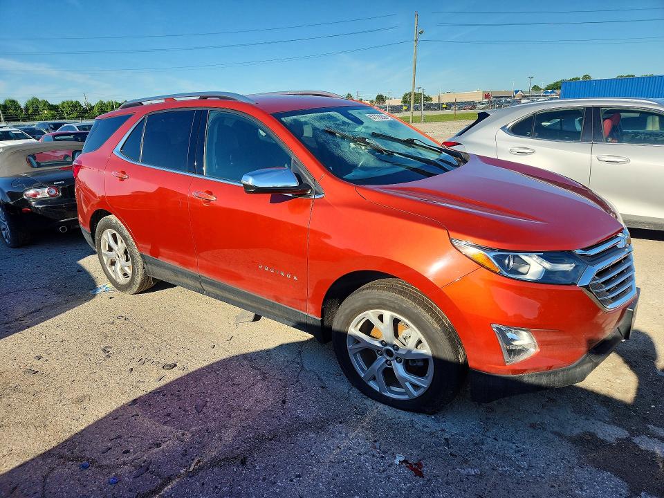 2020 Chevrolet Equinox მანქანა იყიდება აუქციონზე, vin: 2GNAXXEV2L6103470, აუქციონის ნომერი: 57779236