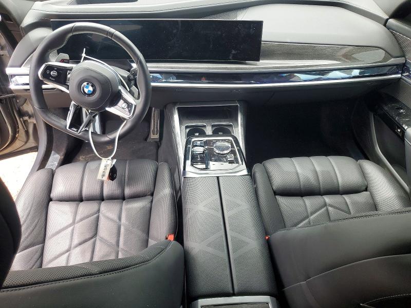 56514096 :رقم المزاد ، WBA33EJ00RCR45958 vin ، 2024 Bmw 760 مزاد بيع