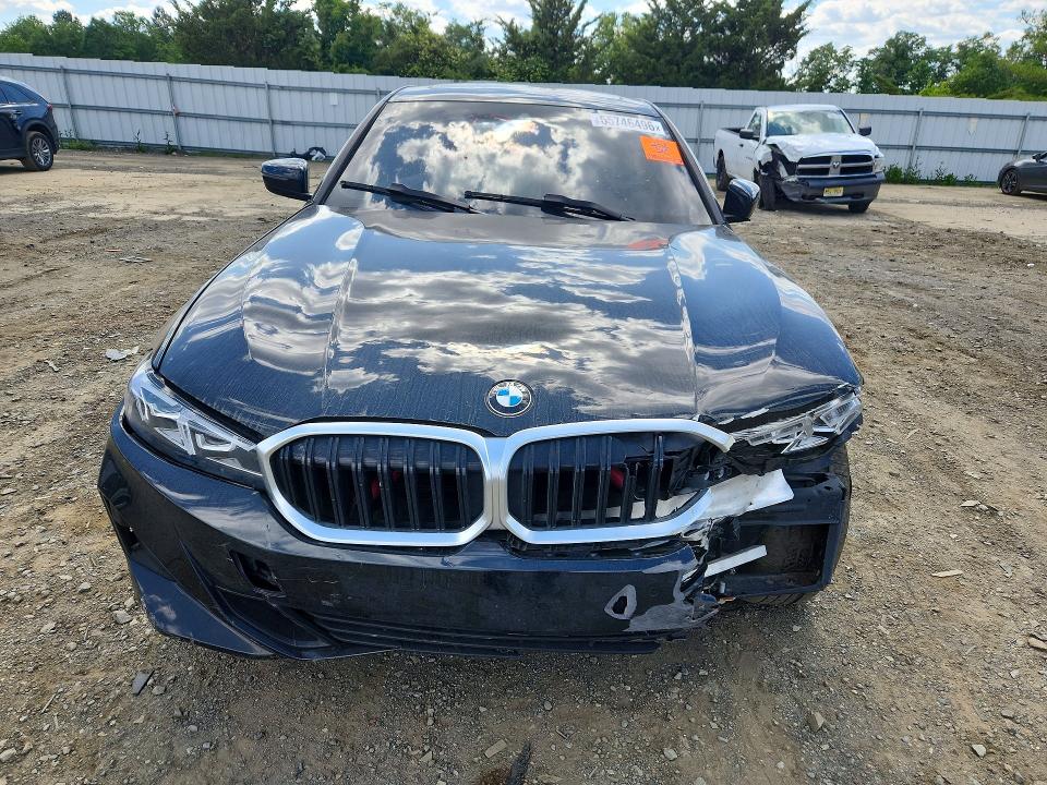 55746496 :رقم المزاد ، 3MW89FF07R8E81321 vin ، 2024 Bmw 330xi مزاد بيع