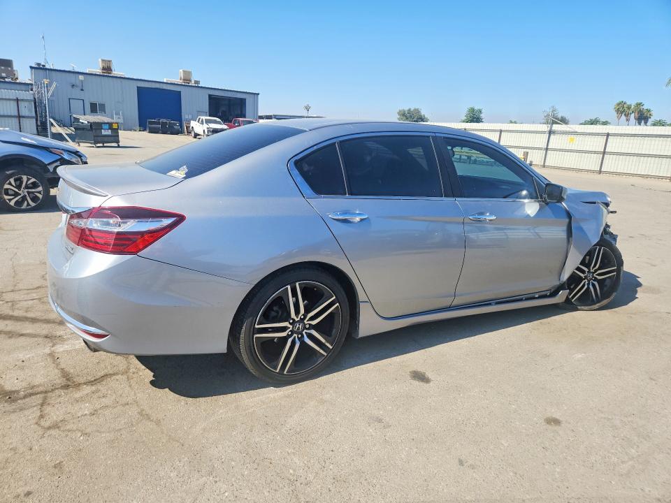 2017 Honda Accord მანქანა იყიდება აუქციონზე, vin: 1HGCR2F12HA184654, აუქციონის ნომერი: 57867786
