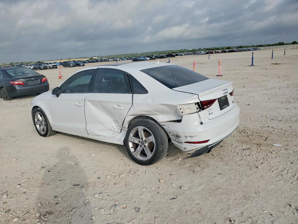 58191246 :رقم المزاد ، WAUB8GFF2H1016435 vin ، 2017 Audi A3 مزاد بيع