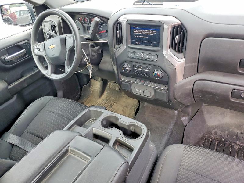 Продаж на аукціоні авто 2021 Chevrolet Silverado, vin: 3GCNWAEF2MG472175, номер лоту: 57821126