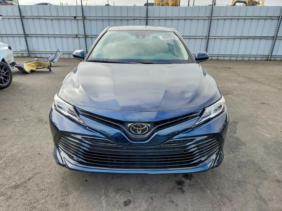 2019 Toyota Camry მანქანა იყიდება აუქციონზე, vin: 4T1B11HK6KU844360, აუქციონის ნომერი: 55849736