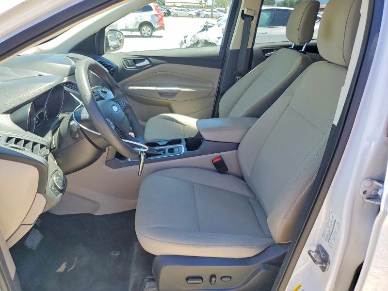 2019 Ford Escape მანქანა იყიდება აუქციონზე, vin: 1FMCU9G91KUB66237, აუქციონის ნომერი: 57335116