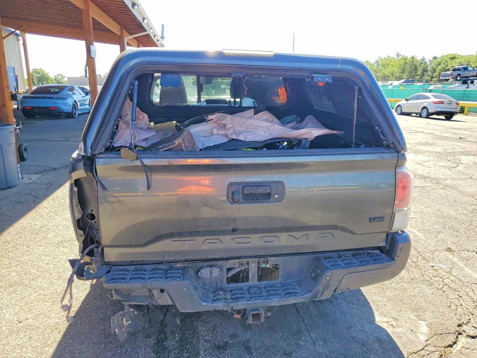 57023156 :رقم المزاد ، 3TMCZ5AN0MM422511 vin ، 2021 Toyota Tacoma مزاد بيع