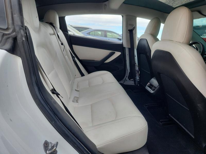 Продажа на аукционе авто 2019 Tesla Model 3, vin: 5YJ3E1EB6KF421904, номер лота: 59144406