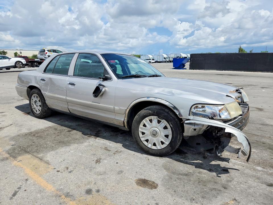 Продажа на аукционе авто 2004 Mercury Grand Marquis, vin: 2MEFM74W74X668924, номер лота: 56812536