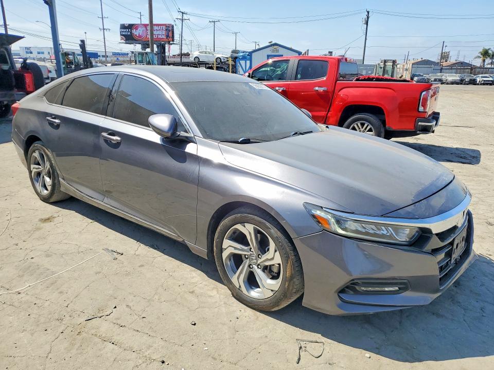 2020 Honda Accord მანქანა იყიდება აუქციონზე, vin: 1HGCV1F47LA103768, აუქციონის ნომერი: 55839176