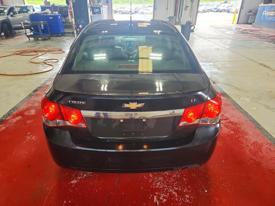 57004286 :رقم المزاد ، 1G1PE5SB9D7210369 vin ، 2013 Chevrolet Cruze مزاد بيع