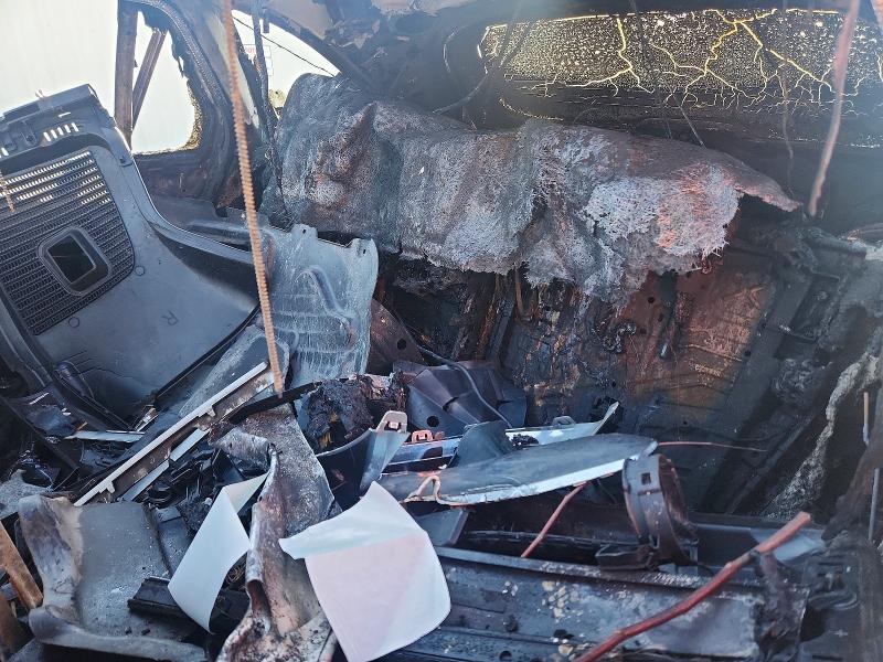 56442806 :رقم المزاد ، W1N0G8EB9MF958165 vin ، 2021 Mercedes-benz Glc مزاد بيع