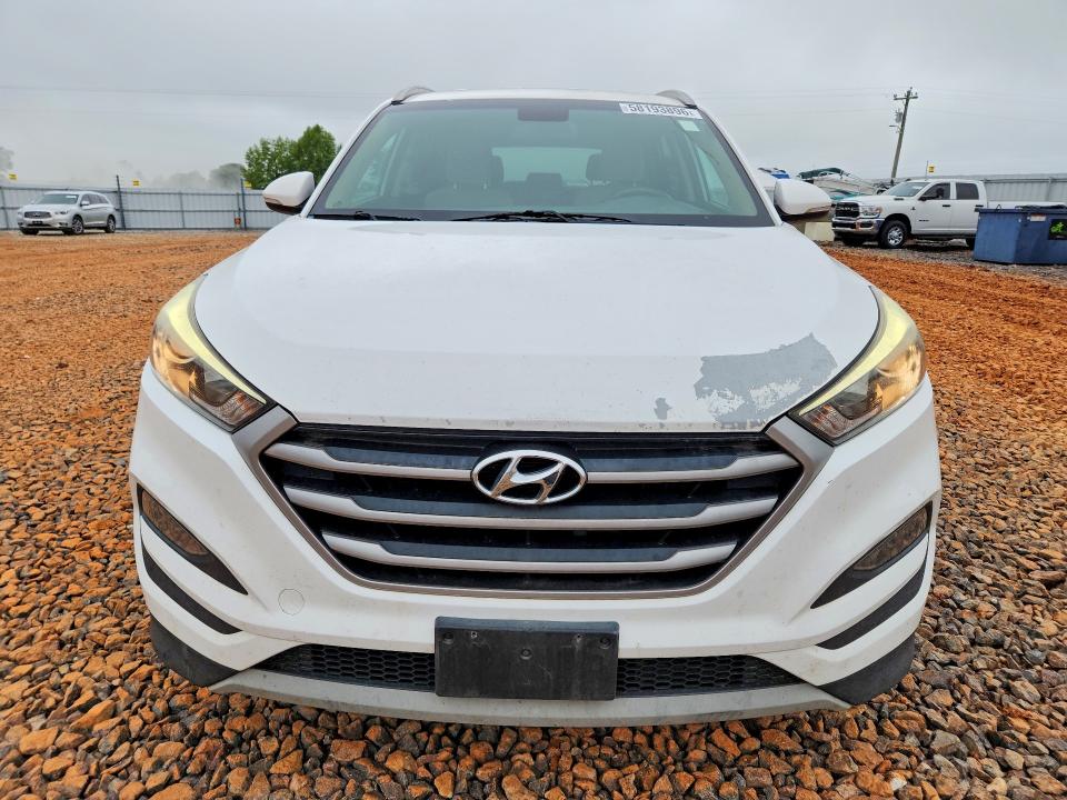 58193896 :رقم المزاد ، KM8J33A27HU373419 vin ، 2017 Hyundai Tucson مزاد بيع
