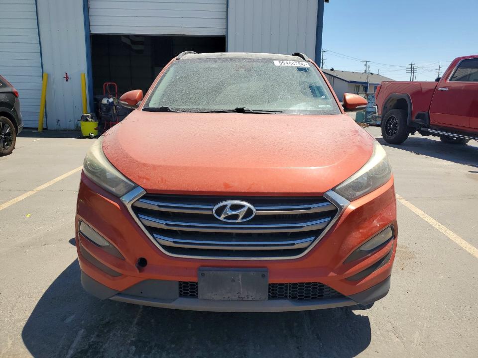 56446756 :رقم المزاد ، KM8J3CA27GU108708 vin ، 2016 Hyundai Tucson مزاد بيع