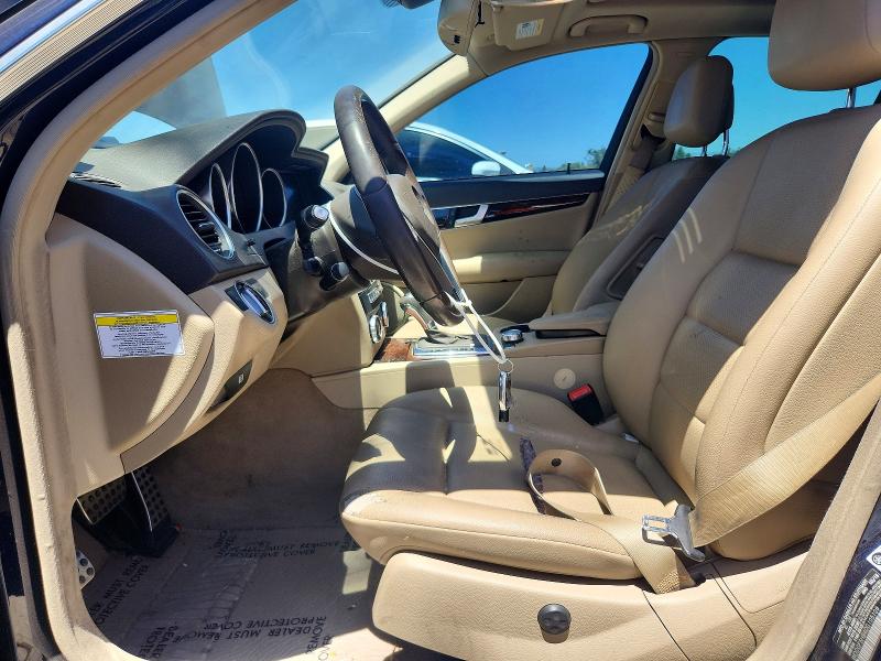 Продажа на аукционе авто 2013 Mercedes-benz C, vin: WDDGF5HB4DG105109, номер лота: 56094106