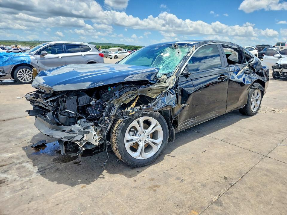 Auction sale of the 2025 Honda Accord, vin: 1HGCY1F27SA075202, lot number: 56727706