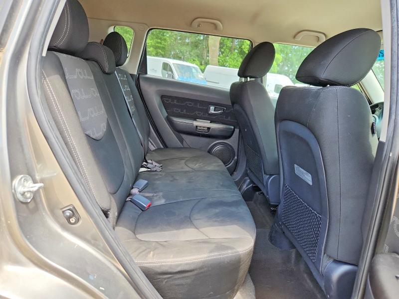 56732126 :رقم المزاد ، KNDJT2A6XC7415834 vin ، 2012 Kia Soul مزاد بيع