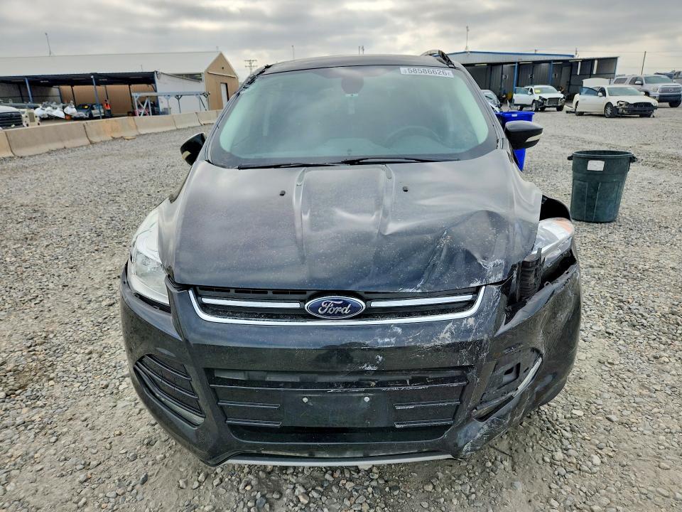 58586626 :رقم المزاد ، 1FMCU9J95FUB30372 vin ، 2015 Ford Escape مزاد بيع